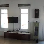Fani Βίλα *